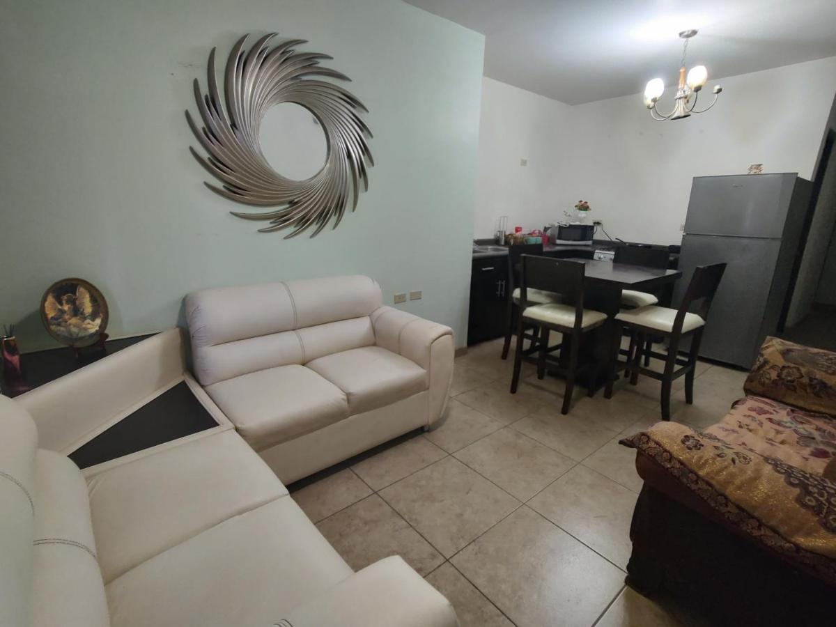 Апартаменты La Quinta Departamento Completo Эрмосильо Экстерьер фото