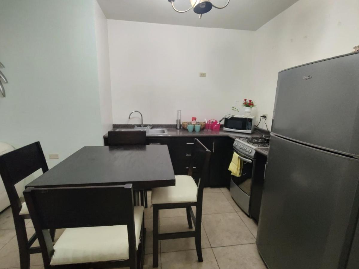 Апартаменты La Quinta Departamento Completo Эрмосильо Экстерьер фото