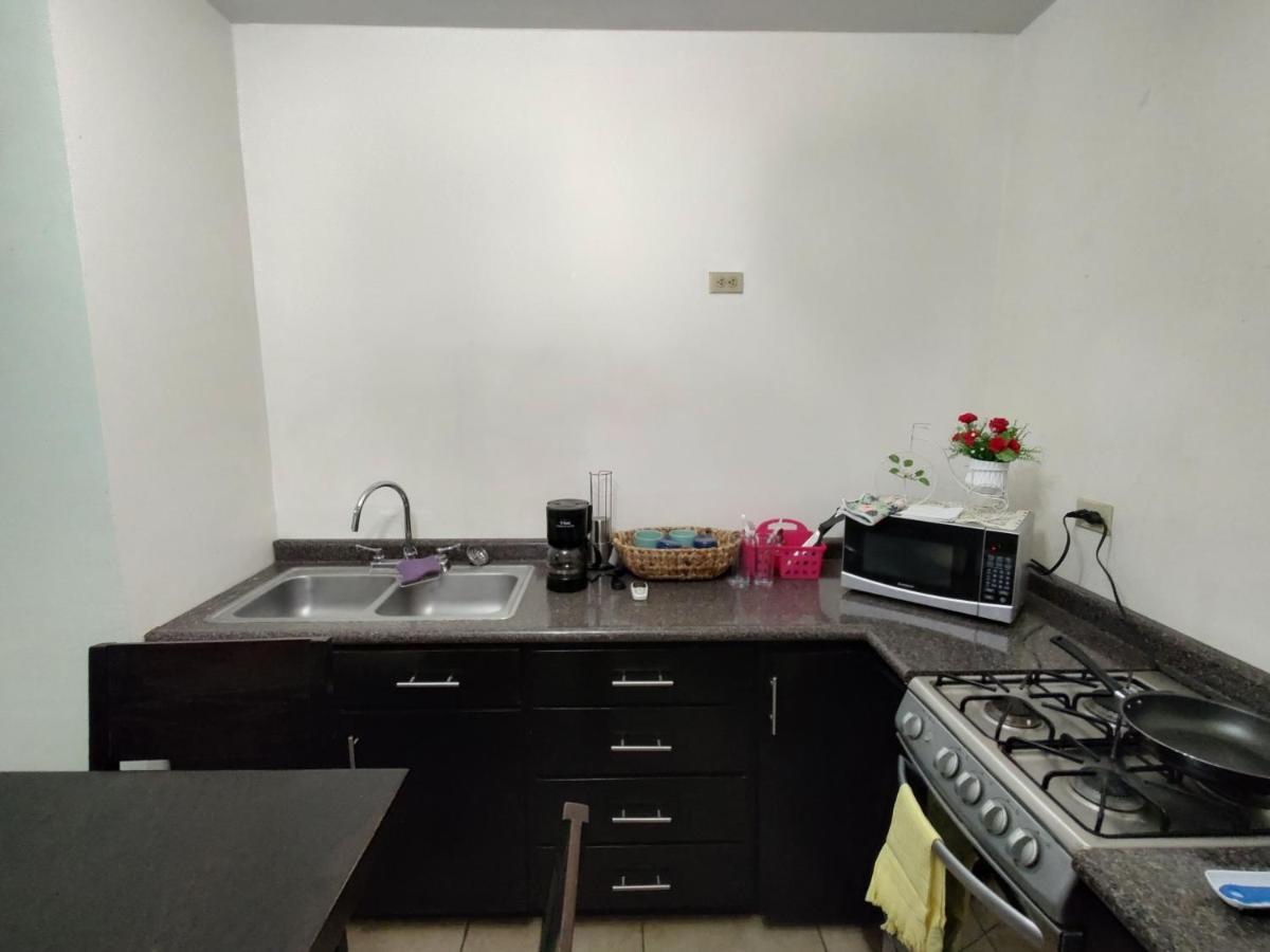 Апартаменты La Quinta Departamento Completo Эрмосильо Экстерьер фото